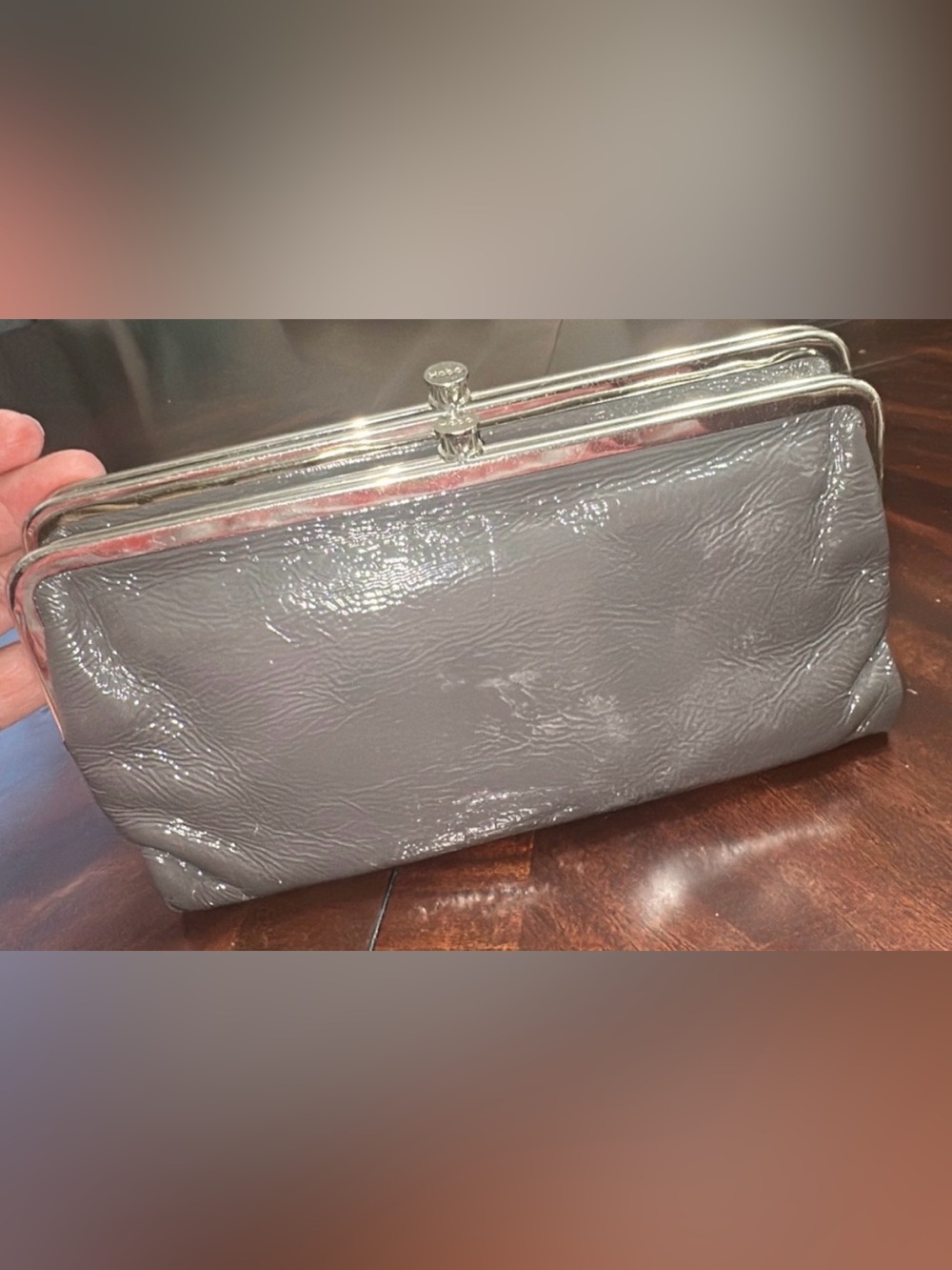 Hobo International Double Frame Clutch Wallet grey Polished Leather. (Bags 18)